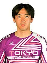 川越宏臣